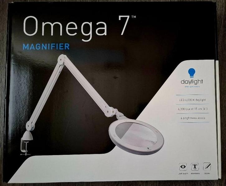 Daylight LOEPLAMP splinternieuw in doos 2025 met LED OMEGA 7, Hobby en Vrije tijd, Vergrootglazen, Loepen en Loeplampen, Nieuw