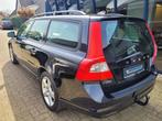 Volvo V70 2.0F Momentum H.LEER / XENON / PDC / TREKHAAK, Auto's, Volvo, Origineel Nederlands, Te koop, 5 stoelen, 145 pk