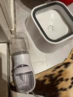 Honden voerbak en een hondenwaterdispenser, Ophalen, Nieuw