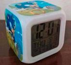 Sonic wekker/alarmklok met verschillende kleuren verlichting, Ophalen of Verzenden, Nieuw, Klok