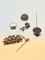 Antieke gouden sieraden set. 14K met granaten, Ophalen of Verzenden, Goud