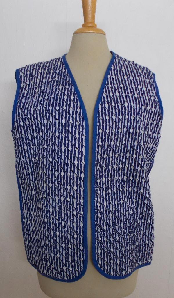 Mooi handgemaakt Scandinavisch look gilet! XL, Kleding | Dames, Tops, Zo goed als nieuw, Maat 46/48 (XL) of groter, Blauw, Zonder mouw