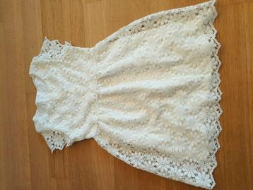 Off white jurkje maat 140. Communie- bruidsjurkje beschikbaar voor biedingen