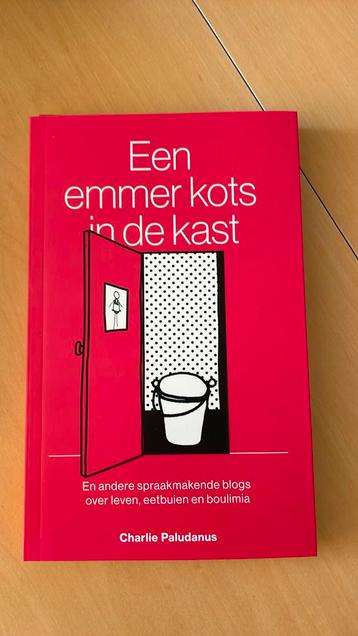 Emmer vol kots beschikbaar voor biedingen