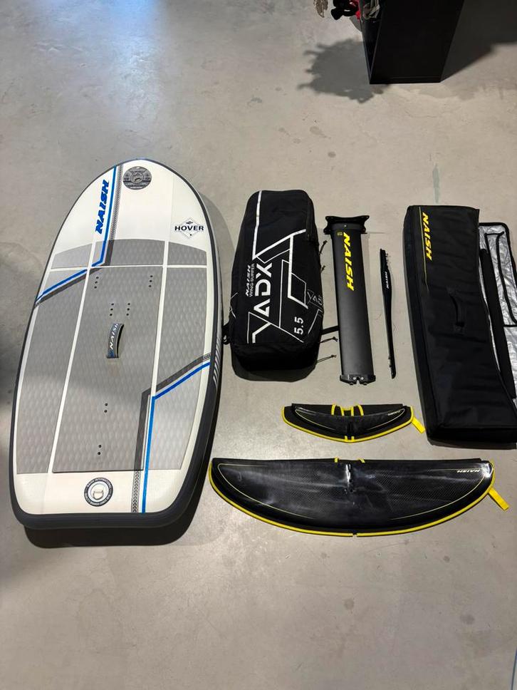 Naish Hover 5’7/135L + Naish Foil + Naish ADX 5.5 (2), Watersport en Boten, Wingsurfen, Zo goed als nieuw, Wingsurf-board, Ophalen