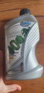 2 stroke gear olie 10W40 1 liter brommer olie, Ophalen of Verzenden, Gebruikt