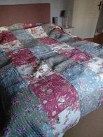 Plaid van patchwork 260 x 260, Huis en Inrichting, Ophalen of Verzenden, Tweepersoons, Deken of Dekbed
