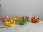 Vintage theeglazen in plastic houder + melkkannetje, Glas, Overige stijlen, Glas of Glazen, Ophalen of Verzenden