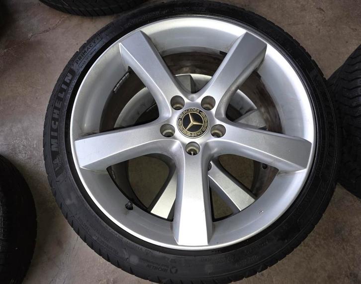 3 sets Mercedes Velgen met Banden  18", 17", 16", €395-150, Auto-onderdelen, Banden en Velgen, Banden en Velgen, Zomerbanden, 18 inch