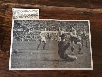 Voetbal krantenartikel Volewijckers Feyenoord februari 1962 beschikbaar voor biedingen