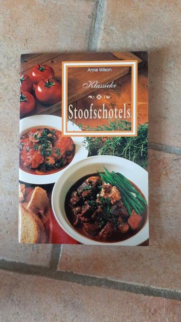 Kookboeken: Stoofschotels, Tupperware, Inmaken beschikbaar voor biedingen