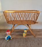 Vintage rotan wieg, Ophalen, Zo goed als nieuw, Wieg