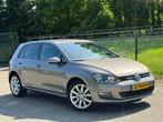 Volkswagen Golf 1.2 TSI Highline /Navi/Camera/Cruise/, Voorwielaandrijving, Euro 5, Gebruikt, 4 cilinders