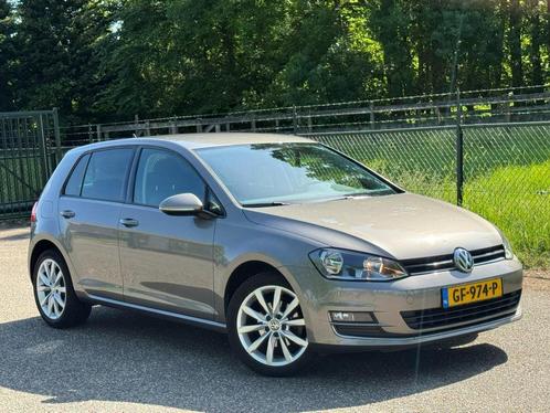 Volkswagen Golf 1.2 TSI Highline /Navi/Camera/Cruise/, Auto's, Volkswagen, Bedrijf, Te koop, Golf, ABS, Achteruitrijcamera, Airbags
