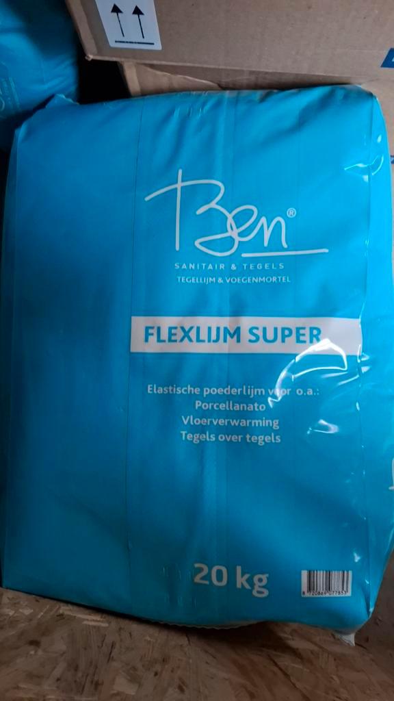 2,5 zak Ben tegellijm flexlijm super (20kg), Doe-het-zelf en Verbouw, Tegels, Zo goed als nieuw, Overige typen, Overige materialen
