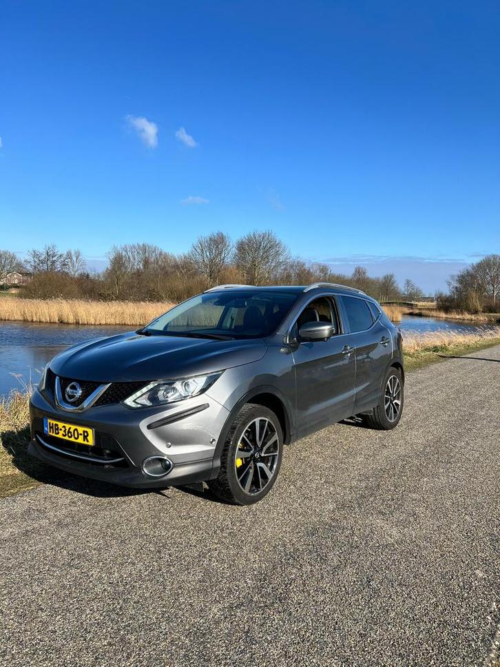Nissan Qashqai 1.5 DCI 81KW 2WD 2015 Grijs, Auto's, Nissan, Particulier, Qashqai, 360° camera, ABS, Achteruitrijcamera, Adaptieve lichten
