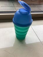 Tupperware shaker o.a. voor saladedressings 330 ml., Ophalen of Verzenden, Zo goed als nieuw, Groen, Beker of Kan