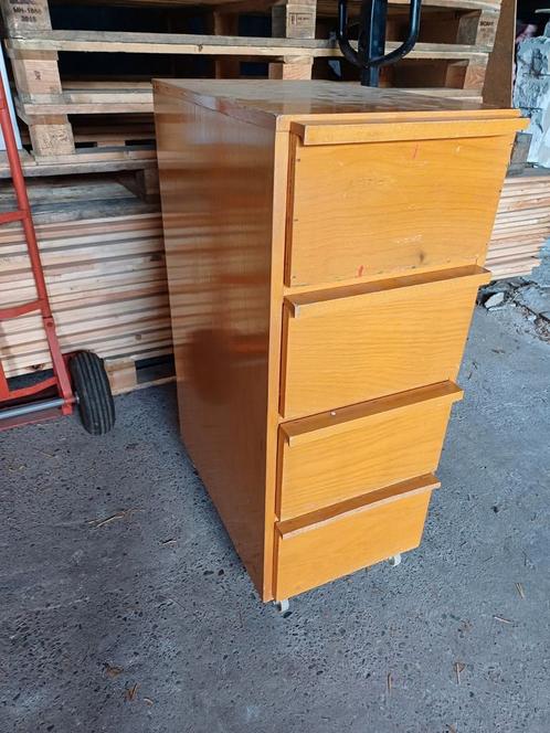1 x vintage school kast ladekast op wieltjes, Huis en Inrichting, Kasten | Ladekasten, Gebruikt, Minder dan 100 cm, 50 tot 100 cm