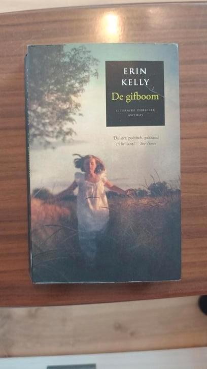Erin Kelly - De gifboom, Boeken, Thrillers, Zo goed als nieuw, Nederland, Ophalen of Verzenden