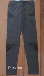 Grijze Adidas legging maat 152 *NIEUW*, Broek, Adidas, Meisje, Nieuw