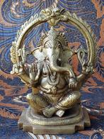 Prachtig zwaar oud brons beeld uit India van Ganesha 20,5 cm