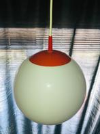 Vintage hanglamp; witte bol, Huis en Inrichting, Lampen | Hanglampen, Gebruikt, Ophalen of Verzenden, Glas