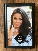 Boek Monica Geuze My Way, Boeken, Ophalen of Verzenden, Zo goed als nieuw, Mode algemeen