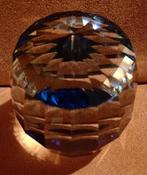 Swarovski presse-papier barrel/revolution, bermuda blue, Ophalen of Verzenden, Gebruikt, Figuurtje