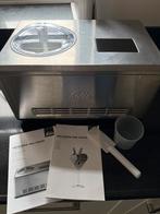 Solis zelfvriezende ijsmachine type 8502, Ophalen, Zo goed als nieuw