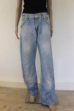 Dolce & Gabbana lichtblauwe jeans in jeansmaat 36, Kleding | Dames, Spijkerbroeken en Jeans, Dolce & Gabbana, Blauw, ., Ophalen of Verzenden