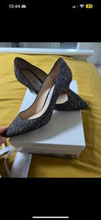 Jimmy Choo pumps, Kleding | Dames, Schoenen, Ophalen of Verzenden, Zo goed als nieuw