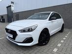 Hyundai i30 1.0 Benzine Black Edition 55.410 km’s Topstaat, Gebruikt, Euro 6, Bedrijf, Handgeschakeld