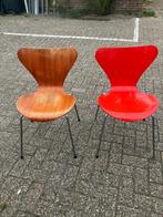 2x Fritz Hansen vlinderstoel, Huis en Inrichting, Stoelen, Ophalen of Verzenden, Gebruikt, Metaal, Twee