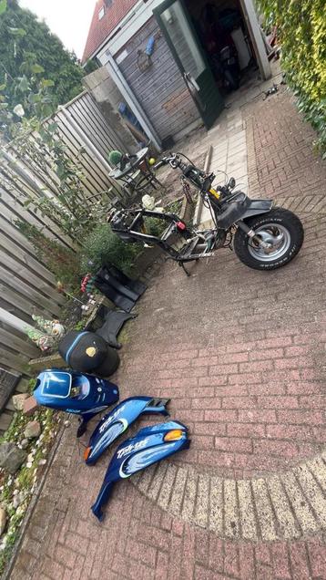 Piaggio onderdelen beschikbaar voor biedingen