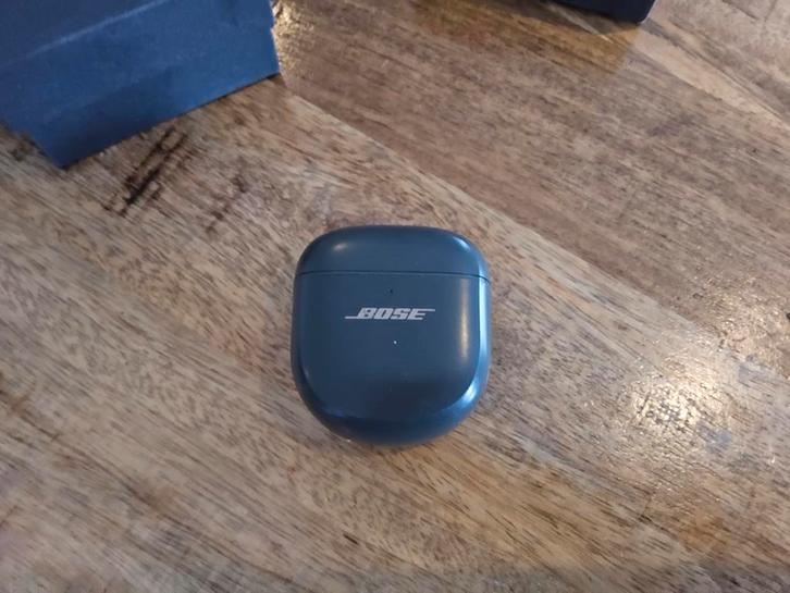Bose oordopjes - weinig gebruikt en gereinigd, Telecommunicatie, Mobiele telefoons | Oordopjes, Ophalen of Verzenden