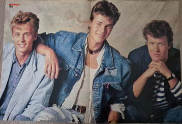 2 Mooie oude posters A-HA (bravo & top 10) beschikbaar voor biedingen