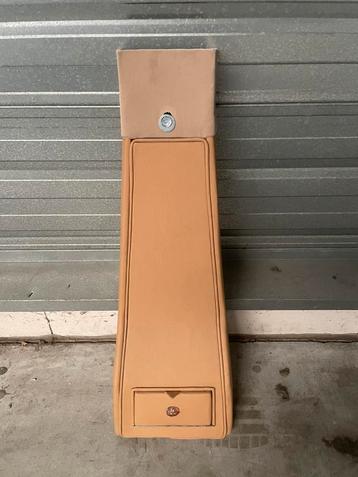 Jaguar MK2 midden tunnel beige leder beschikbaar voor biedingen