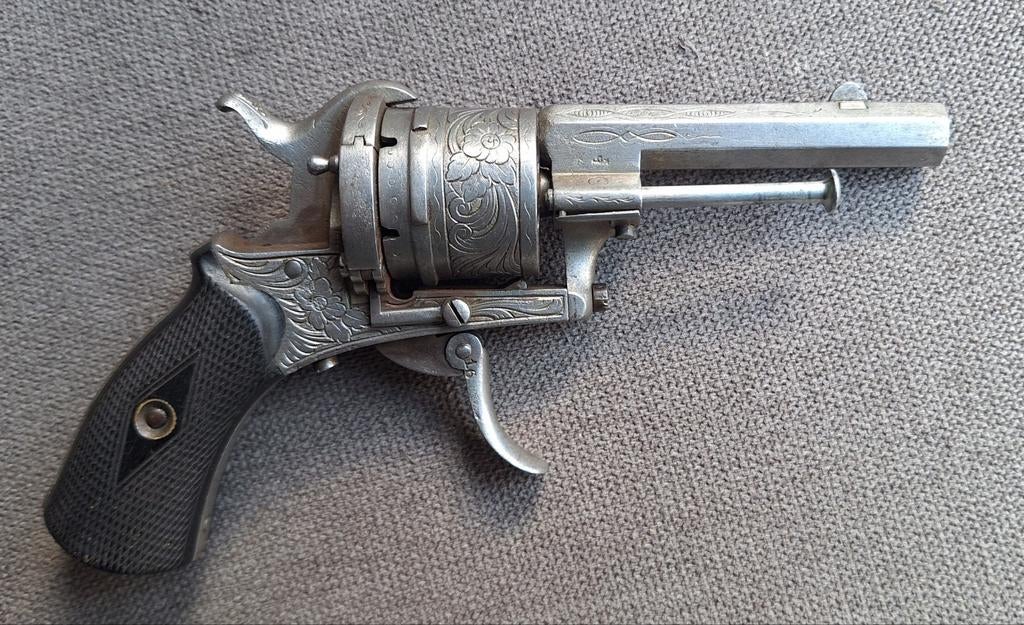 Antiek Frans revolvertje 3., Ophalen of Verzenden