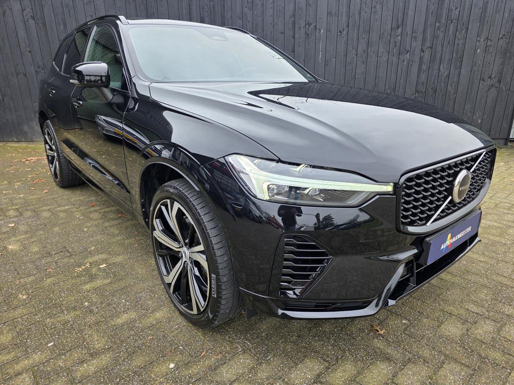 Volvo XC60 2.0 T6 Plug-in hybrid AWD Plus Dark (bj 2022), Automaat, Gebruikt, 2063 kg, 4 cilinders
