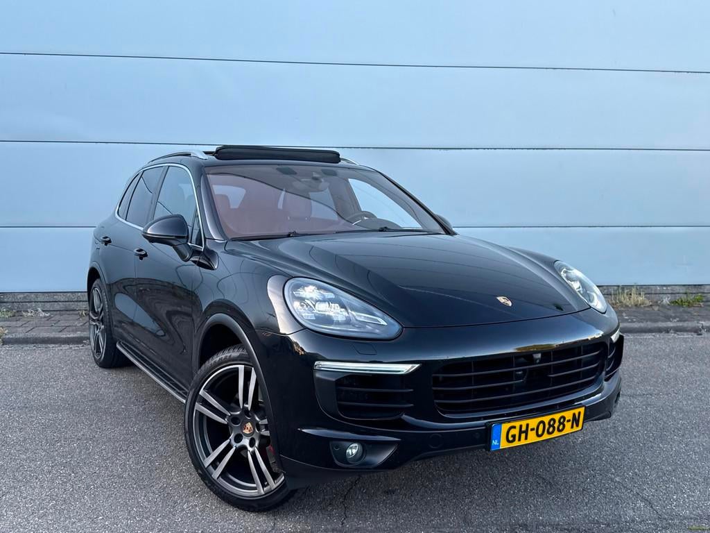 Porsche Cayenne 3.0 S E-Hybrid (bj 2015) PANO|360CAM|CARPLAY, Auto's, Automaat, Cayenne, Gebruikt, 2995 cc