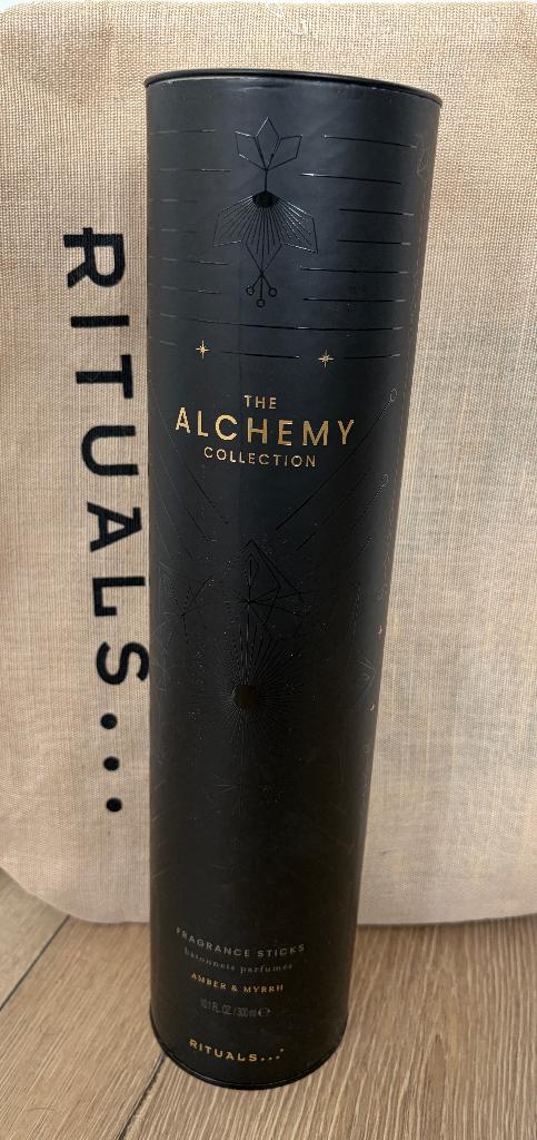 Rituals Alchemy fragrance sticks/ geurstokjes nieuw limited, Sieraden, Tassen en Uiterlijk, Uiterlijk | Parfum, Ophalen of Verzenden