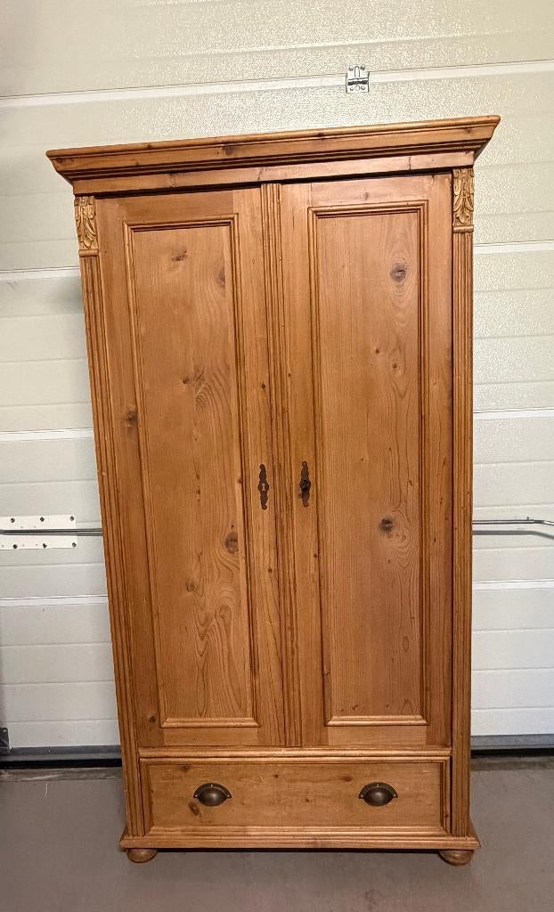 Grenen kast, Ophalen