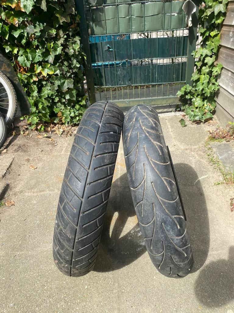 Banden Kymco People S, Fietsen en Brommers, Brommeronderdelen | Scooters, Ophalen, Gebruikt, Overige typen, Kymco