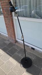Zwarte vloerlamp met verstelbare kap, Huis en Inrichting, Ophalen, Zo goed als nieuw, 150 tot 200 cm
