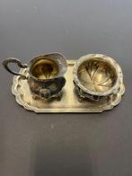 Verzilverd suiker en melk kannetje, Antiek en Kunst, Ophalen of Verzenden