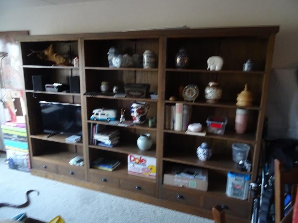 Grote handgemaakte wandkast eikenhout, bruin., Ophalen, Met plank(en), 200 cm of meer, Eikenhout