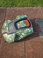 Husqvarna Automower 315 robotmaaier met laadstation, Tuin en Terras, Robotmaaiers, Ophalen of Verzenden