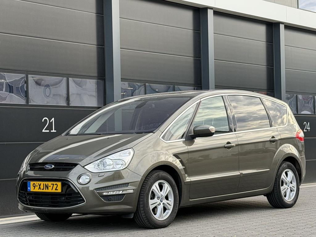 Ford S-Max 2.0 TDCI Pano Camera 7-PERS (bj 2014, automaat), Auto's, Ford, Automaat, 197 €/maand, 1589 kg, Leder