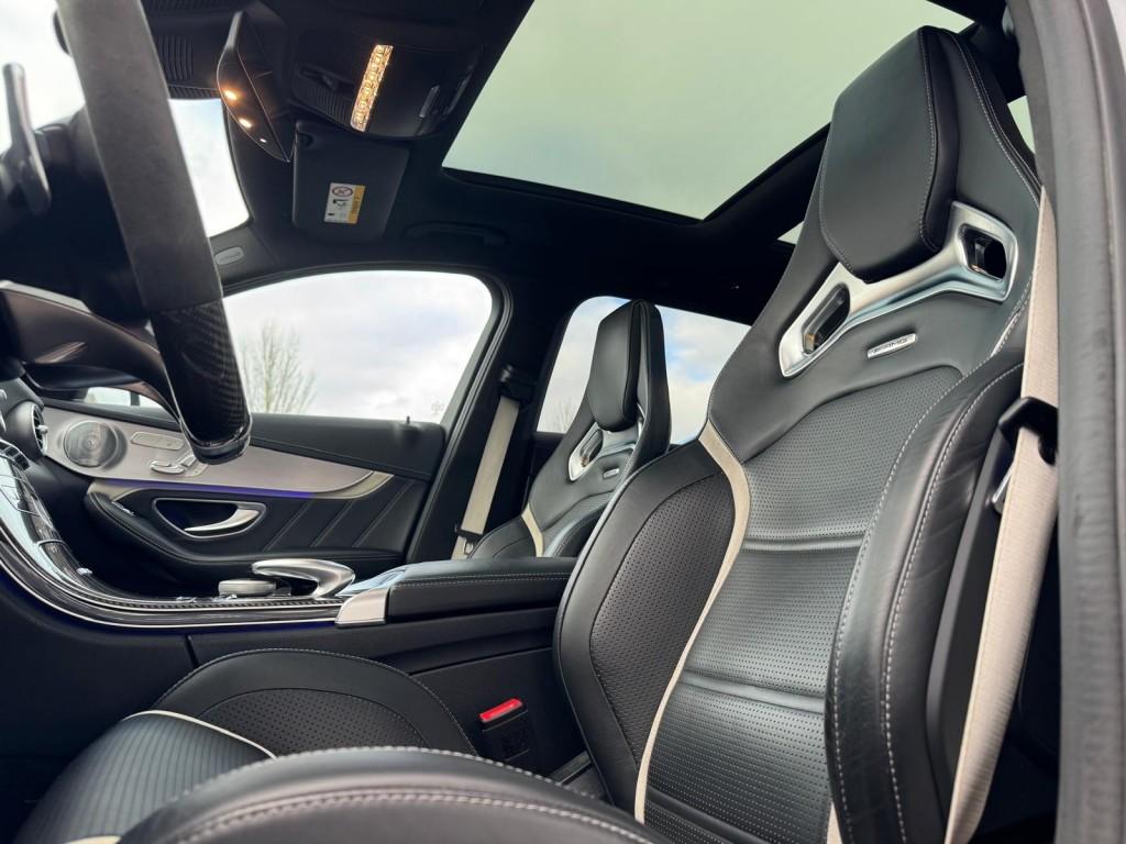 Mercedes-benz C-KLASSE C63 S AMG Premium plus Facelift Sport, Auto's, Mercedes-Benz, Gebruikt, USB, 590 pk, 102 €/maand