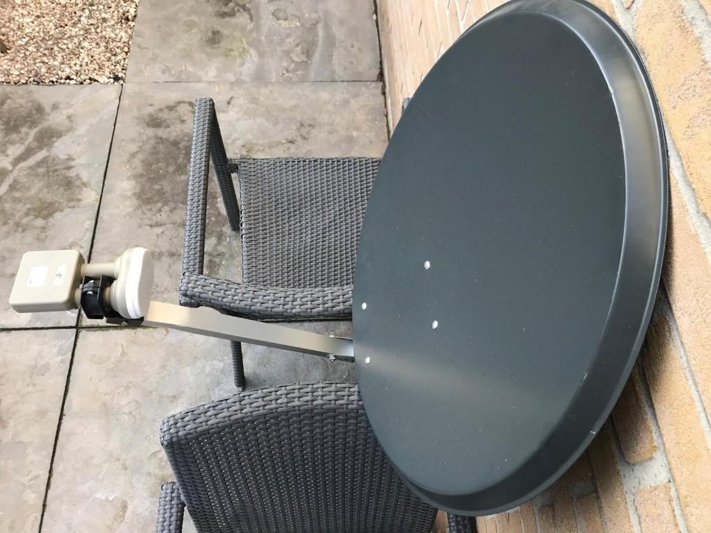 SAT.SCHOTEL  COMPLEET  ( N I E U W ), Caravans en Kamperen, Kampeeraccessoires, Nieuw, Ophalen